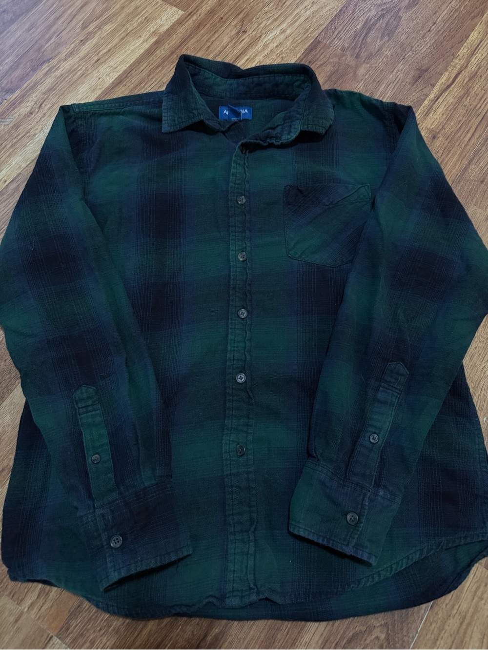 Arizona Jean Company Green and Black Plaid Button-Down Shirt
